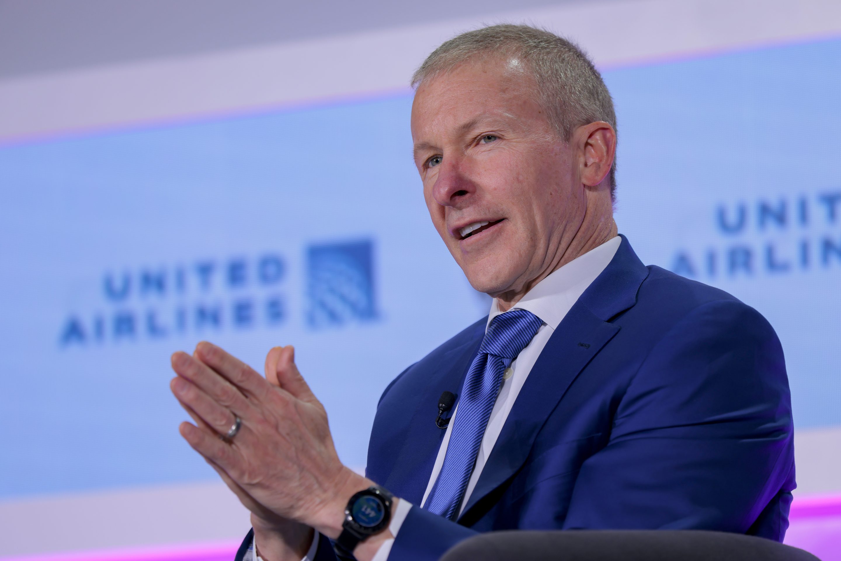 fortune.com - Jason Ma - United Airlines CEO Scott Kirby has another 'non-consensus opinion' besides a wealth tax: national service for everyone