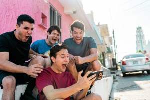 Gen Z Investors Treat Sports Betting as Investment, Lose Money