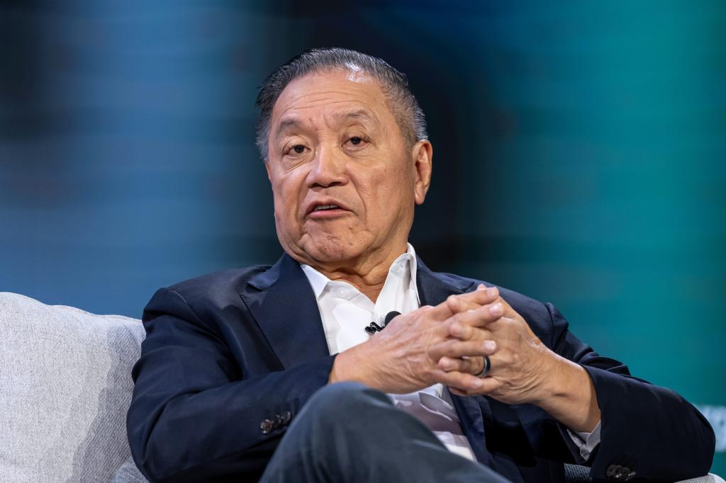 Broadcom CEO Hock Tan said AI investors are ‘in a casino’ as company ...