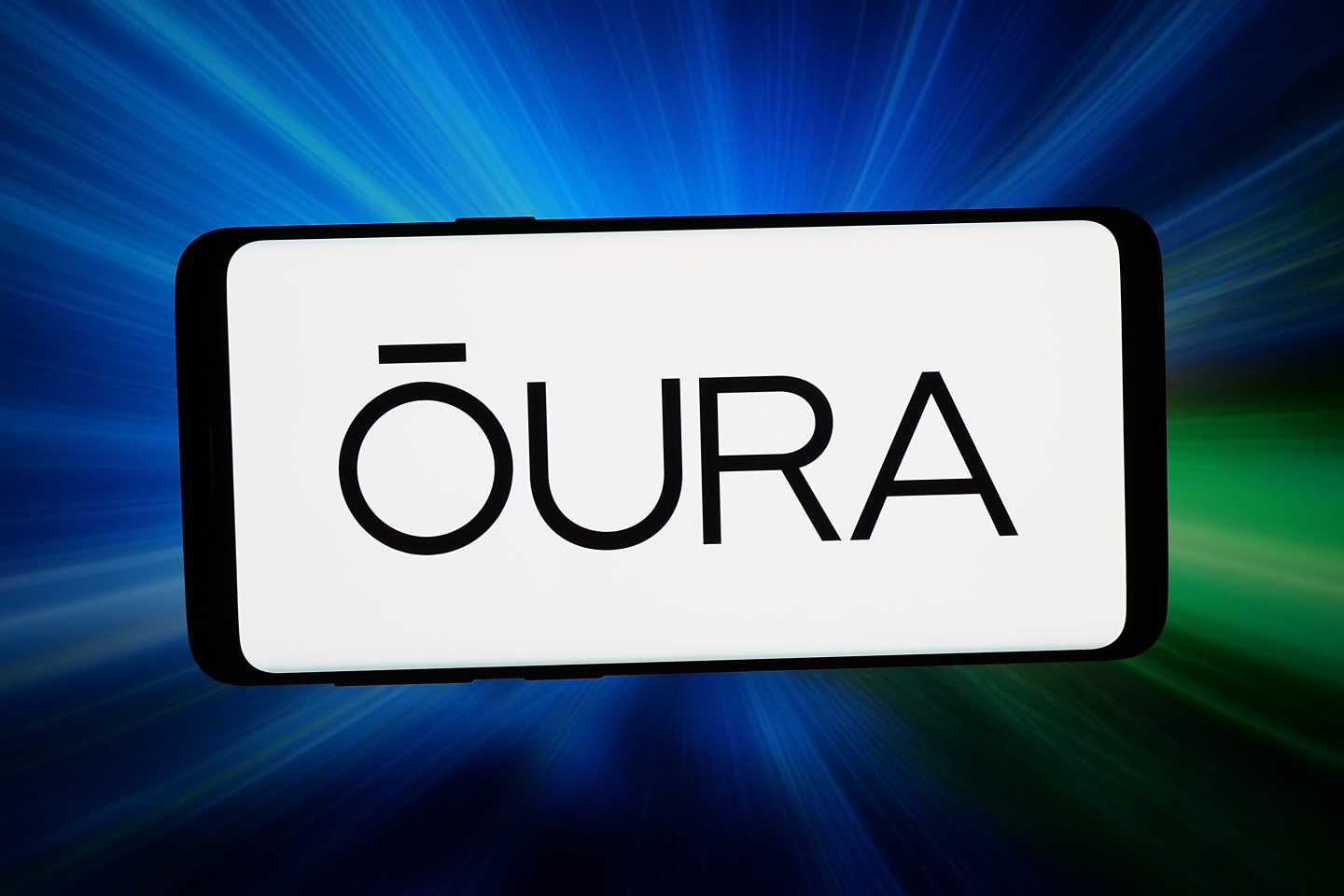 Why Oura really pulled its IPO: Wall Street experts suspect valuation concerns, an insider cash-out, and an Apple-sized threat