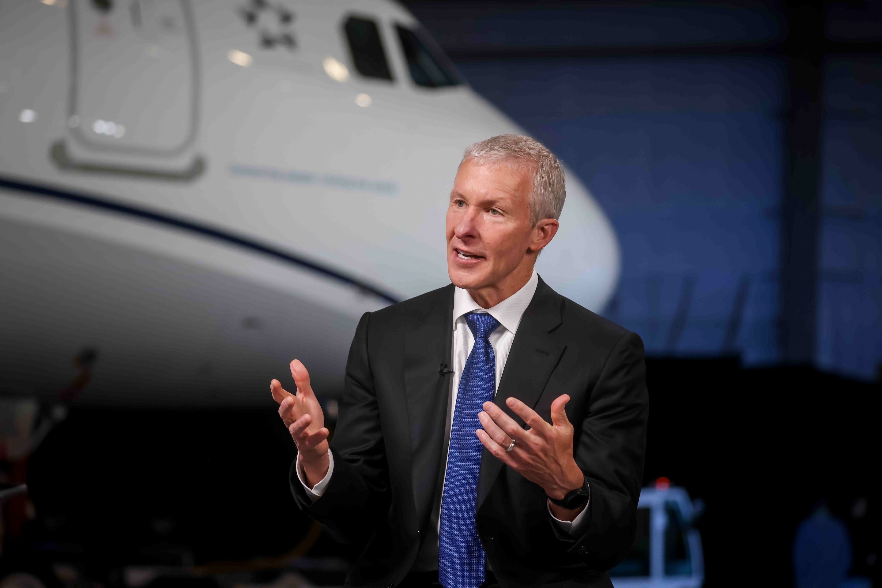 fortune.com - Bilin Lin - United Airlines CEO-who made $32 million last year-calls for a national wealth tax and a near-100% inheritance tax: 'I would pay them'