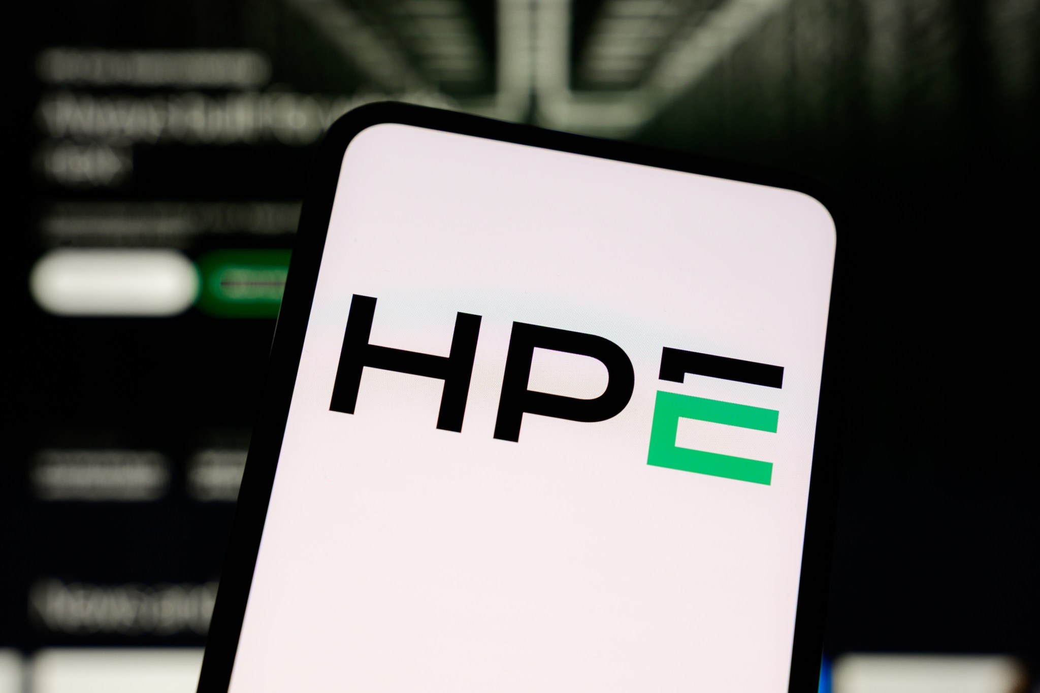HPE lands $1.2B AI order from Vultr for AI systems