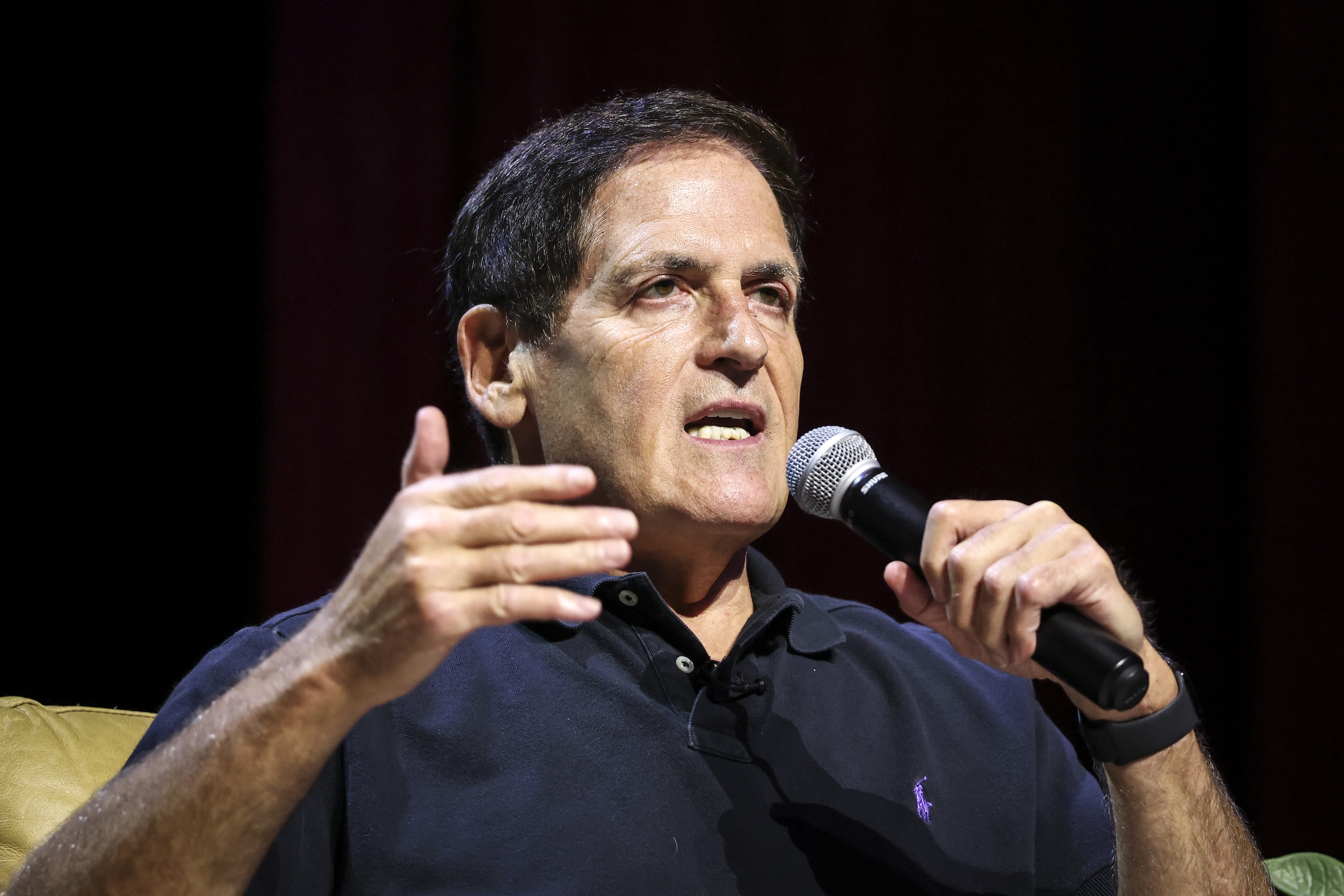 fortune.com - Emma Witman - Billionaire Mark Cuban's 5-step plan to make healthcare affordable targets drug middlemen's 'contractual terrorism'
