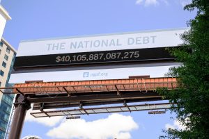 US Debt Vulnerable to Market Shifts, Ratings Agency Warns