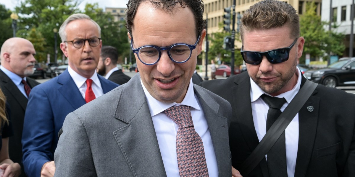 Anthropic spent $2.75 million guarding Dario Amodei last year—more than 4 times his salary, but a fraction of Mark Zuckerberg’s security bill Anthropic spent $2.75 million guarding Dario Amodei last year—more than 4 times his salary, but a fraction of Mark Zuckerberg’s security bill