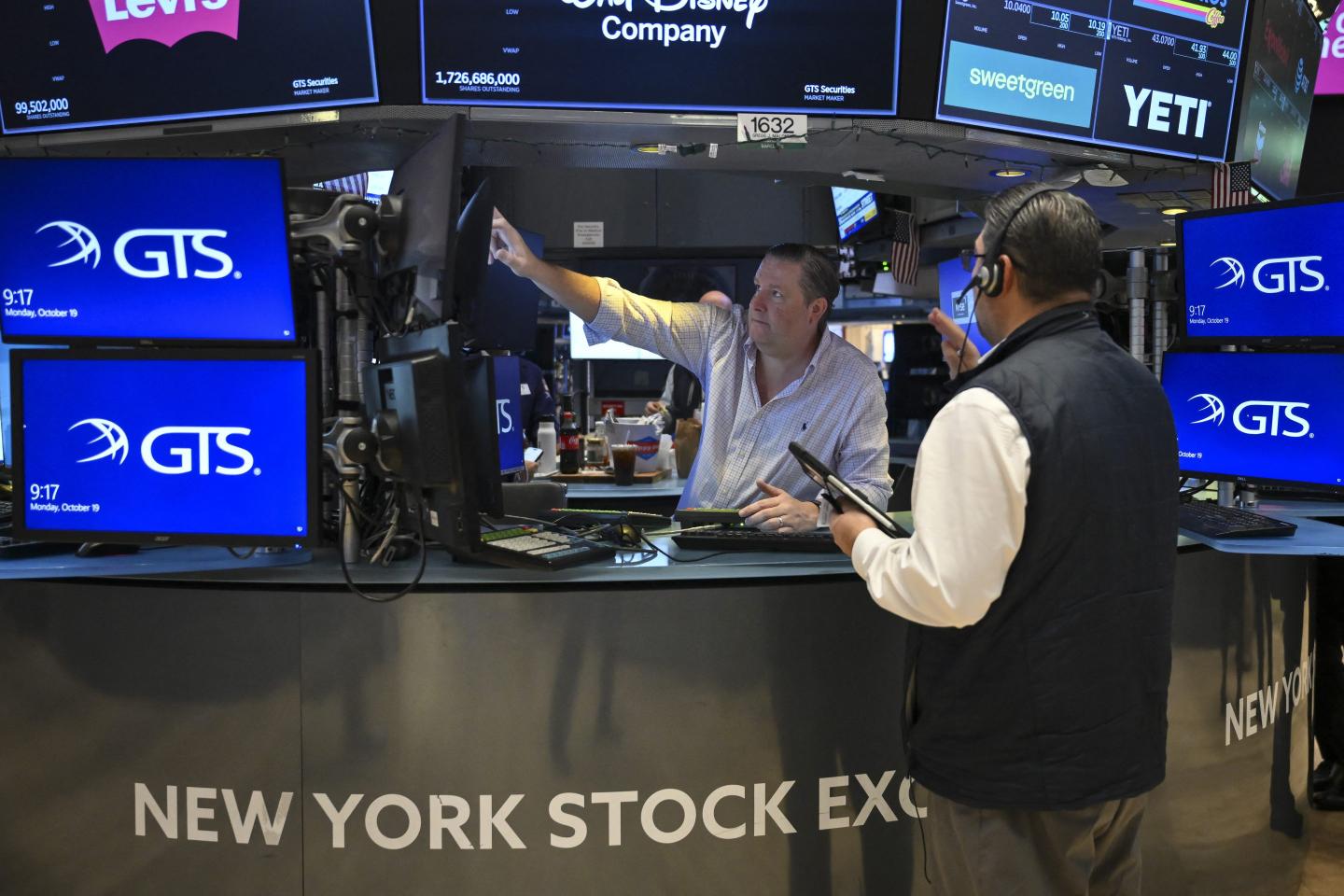 U.S. futures were up this morning prior to the bell in New York after stocks rose in Europe in early trading.
