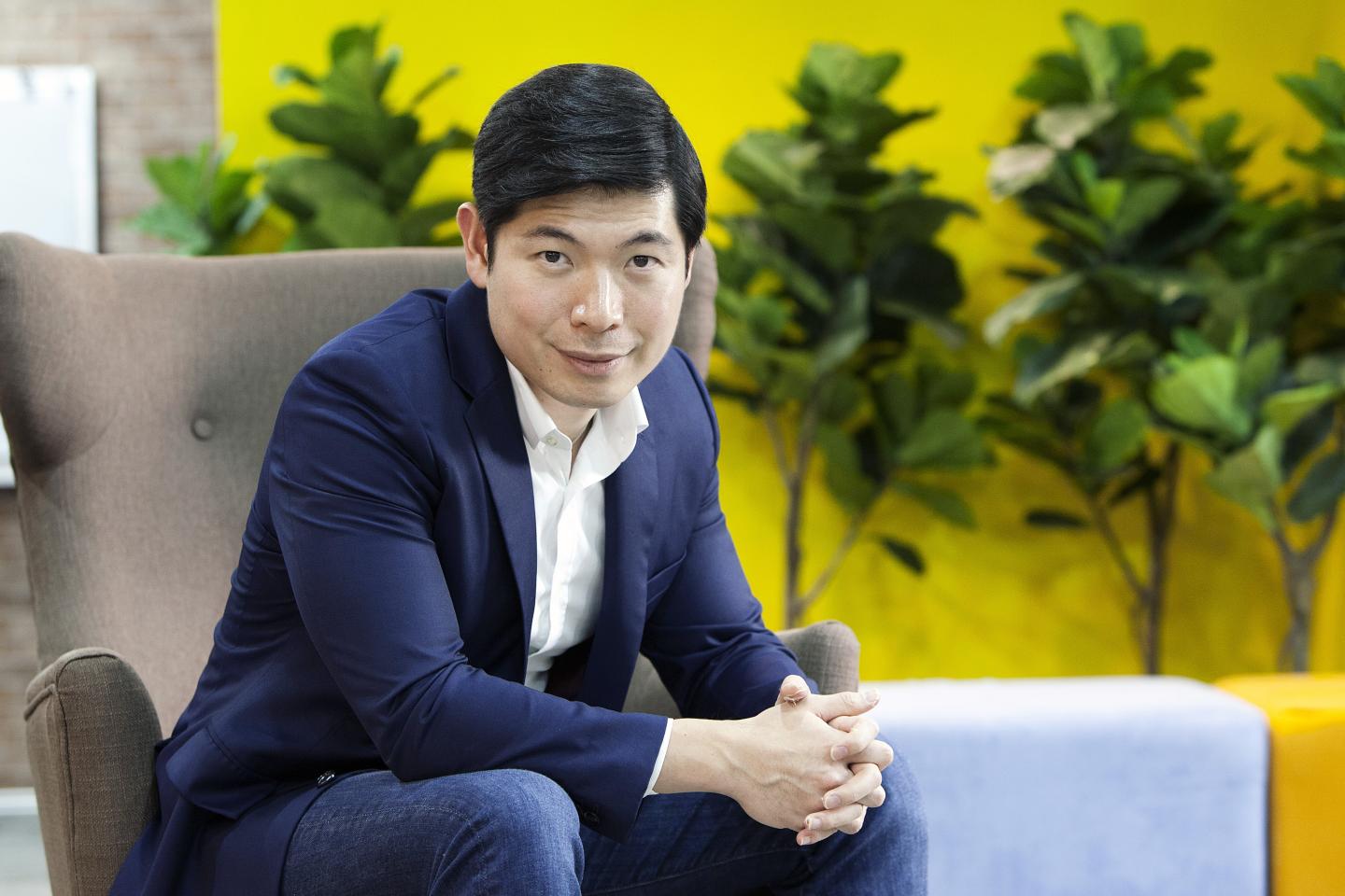 Anthony Tan, co-founder and chief executive officer of Grab, in Singapore on Oct. 19, 2016. (Photo: Ore Huiying/Bloomberg/Getty Images)