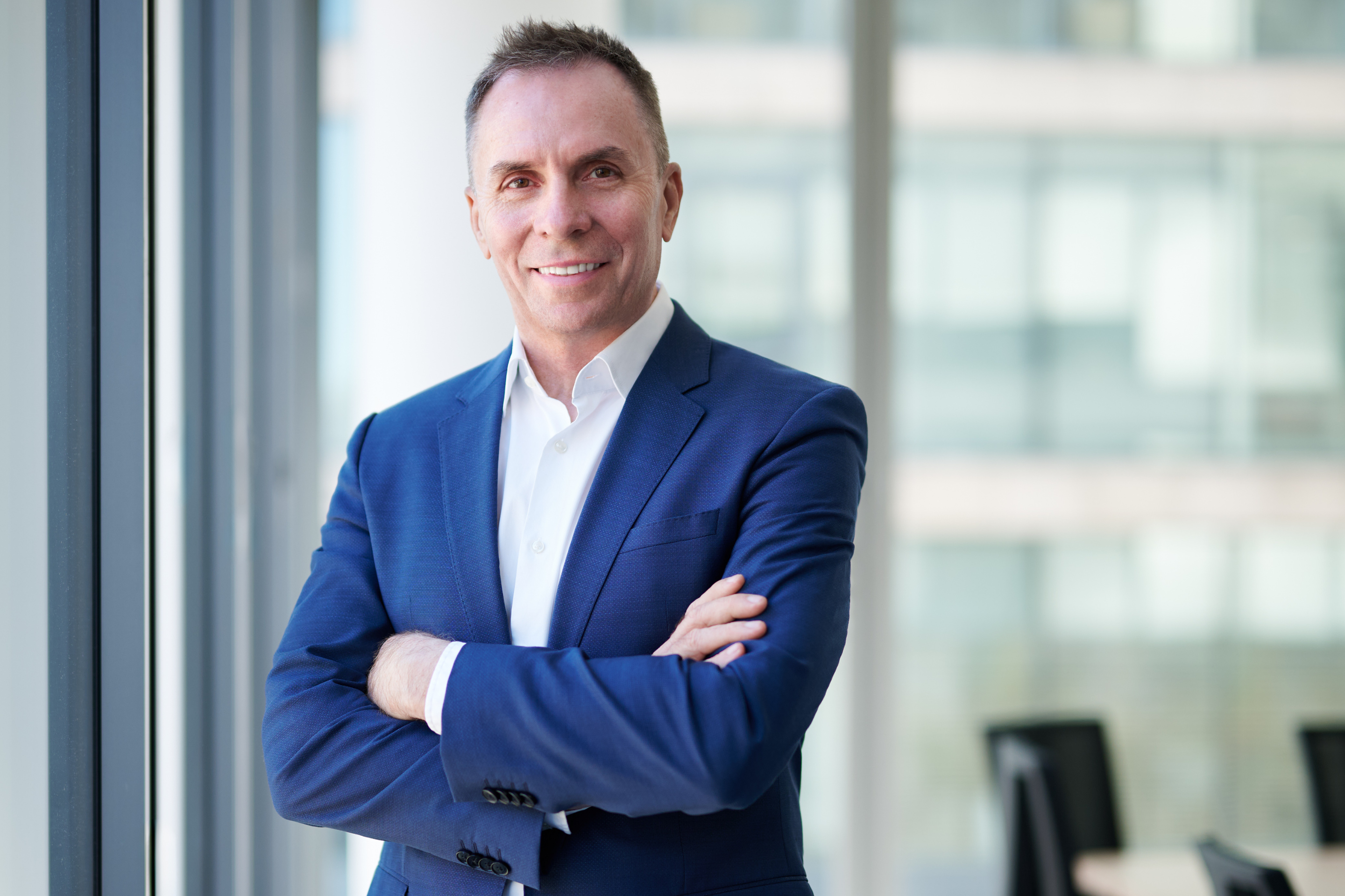 fortune.com - Orianna Rosa Royle - Meet Wizz Air's CEO-his father was jailed under Soviet rule. Now, he's on $4.4 million a year and would 'rather keep building than sit on a beach'