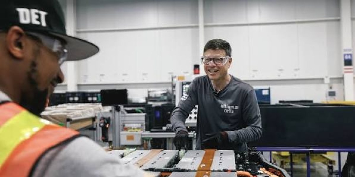 ‘I want to see red’: General Motors is teaching its engineers to fail fast and ‘speak fearlessly’ as they take the EV battery fight to China