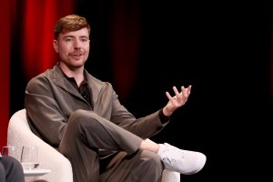 America’s not actually polarized. It can agree on Mr. Beast — and Joe Rogan